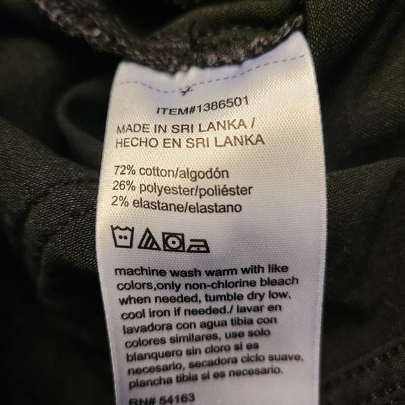 DKNY Jeans Bermuda Short - Picture 4 of 4